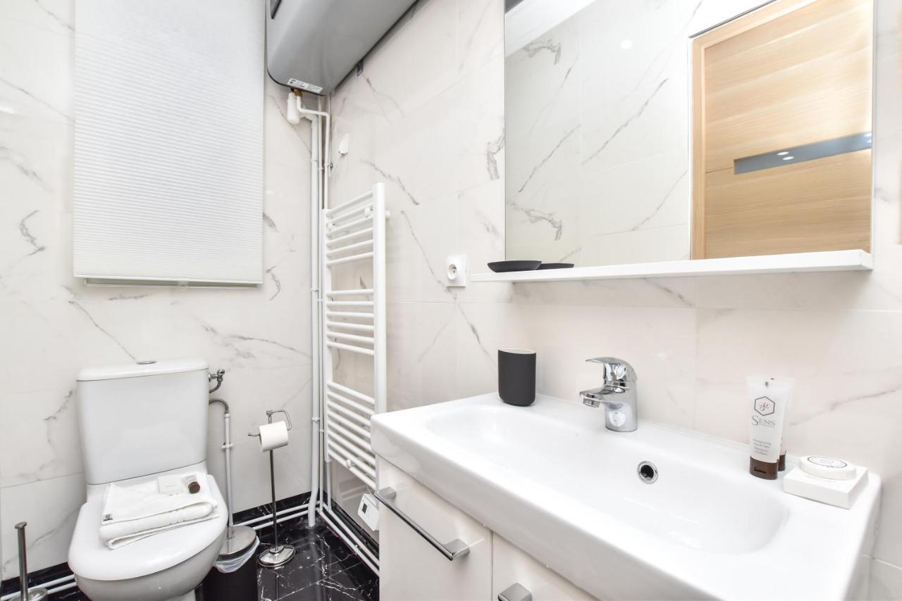 Authentic Apartment - 1Br-4P - La Villette París Exterior foto